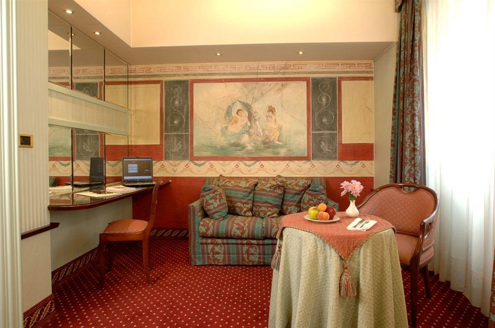 C-Hotels Rubens Милано Екстериор снимка