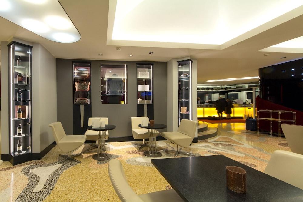 C-Hotels Rubens Милано Екстериор снимка