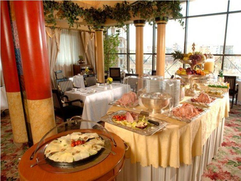 C-Hotels Rubens Милано Екстериор снимка